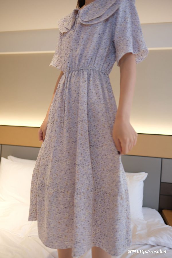 [ROSI美女图]2025.10.15 NO.5063-慕色阁