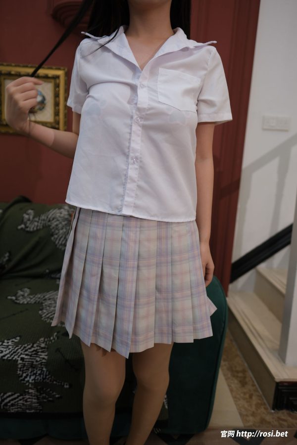 [ROSI美女图]2026.02.03 NO.5174-慕色阁
