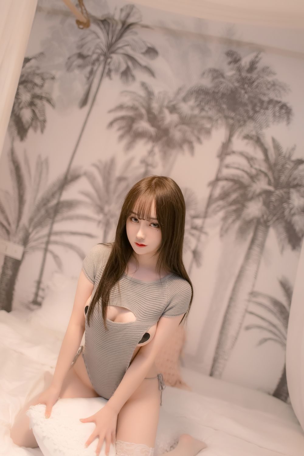 图片[2]-No.005-居家合集 – 漏背毛衣 [14P]