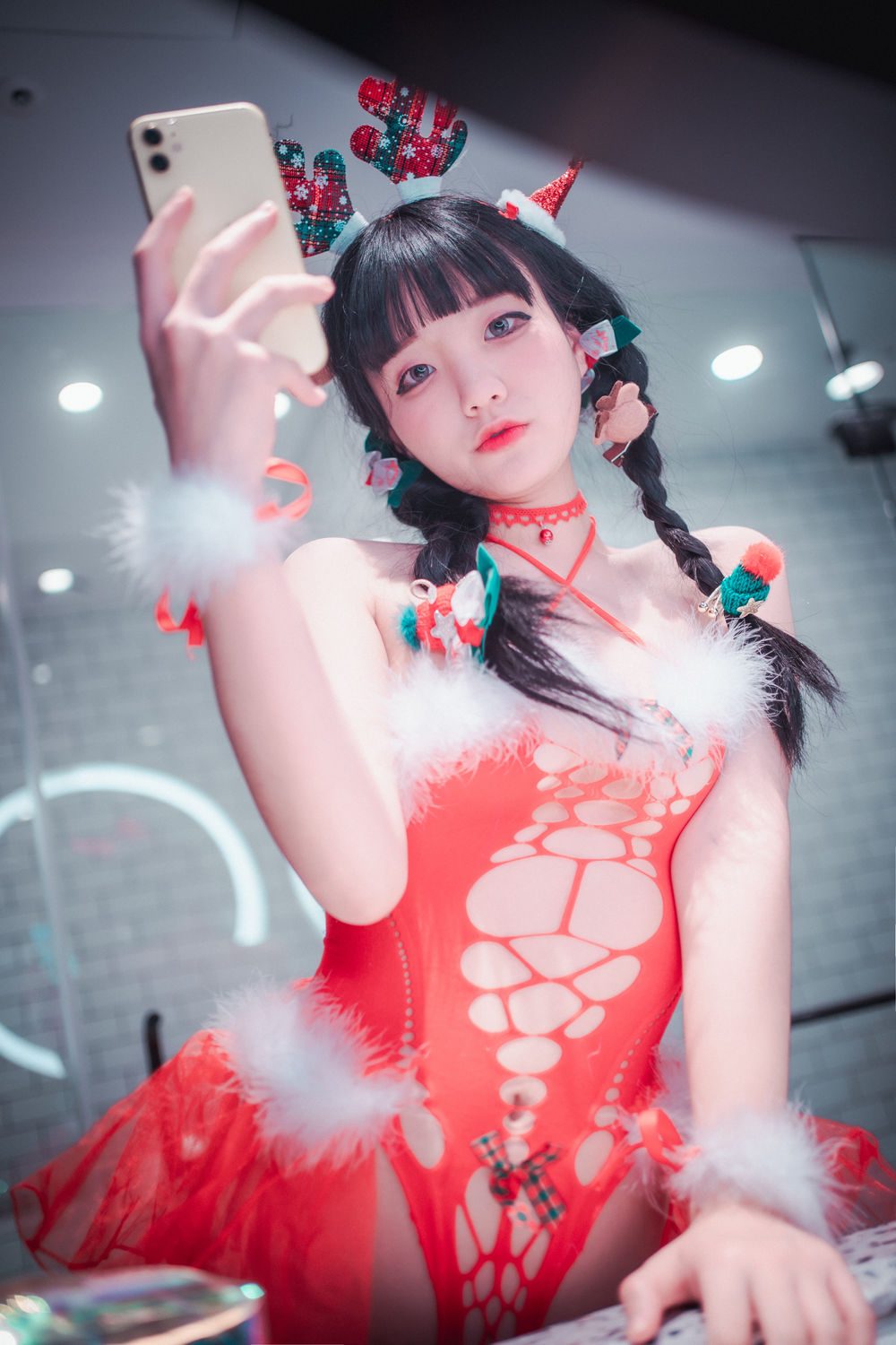 图片[2]-No.004-[DJAWA] Christmas Special 2020 – Behind [6P]