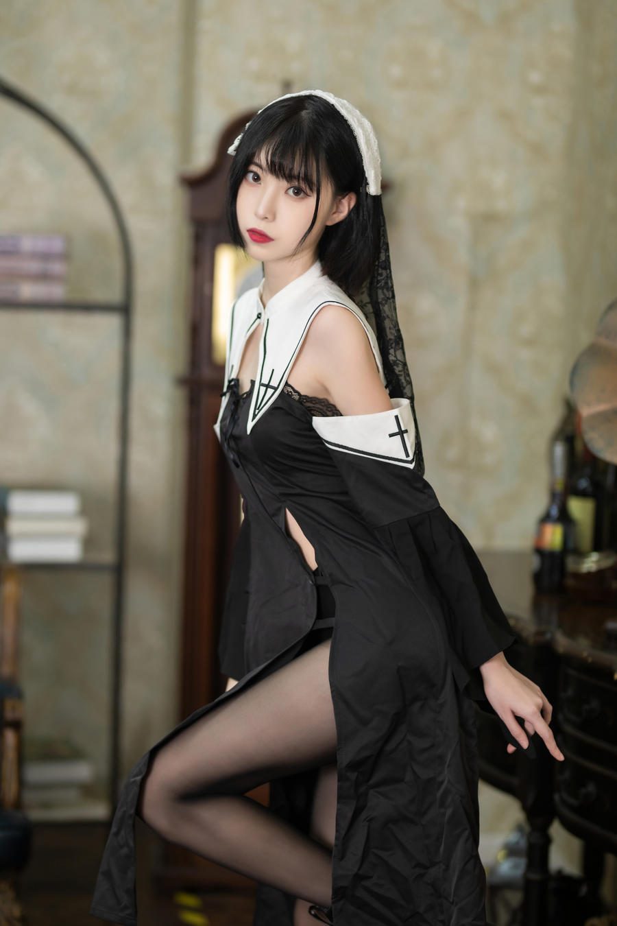 图片[3]-No.016-暗黑修女 [40P]