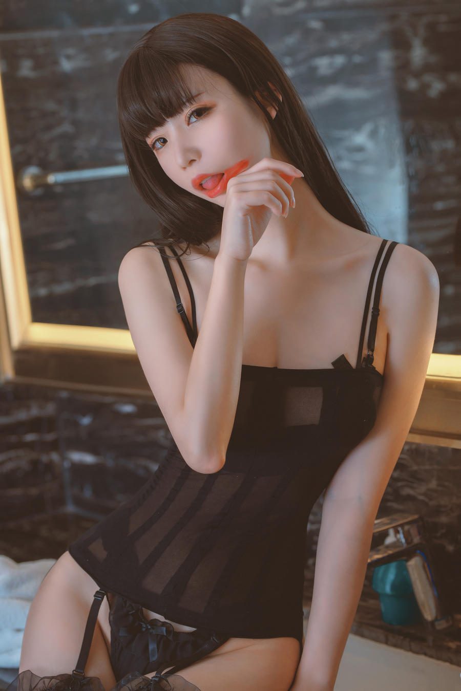 quhk.cn _003_.jpg