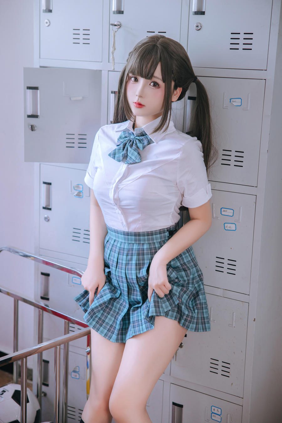 图片[2]-No.165 – 更衣室 [90P]