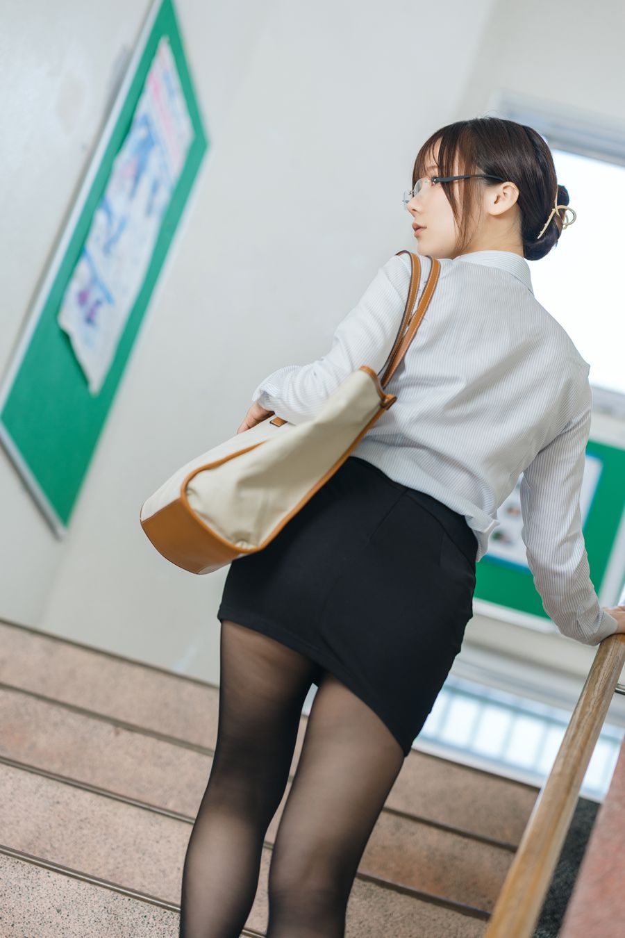 图片[2]-No.066 – 如果けんけん是一名00后教师 [200P]