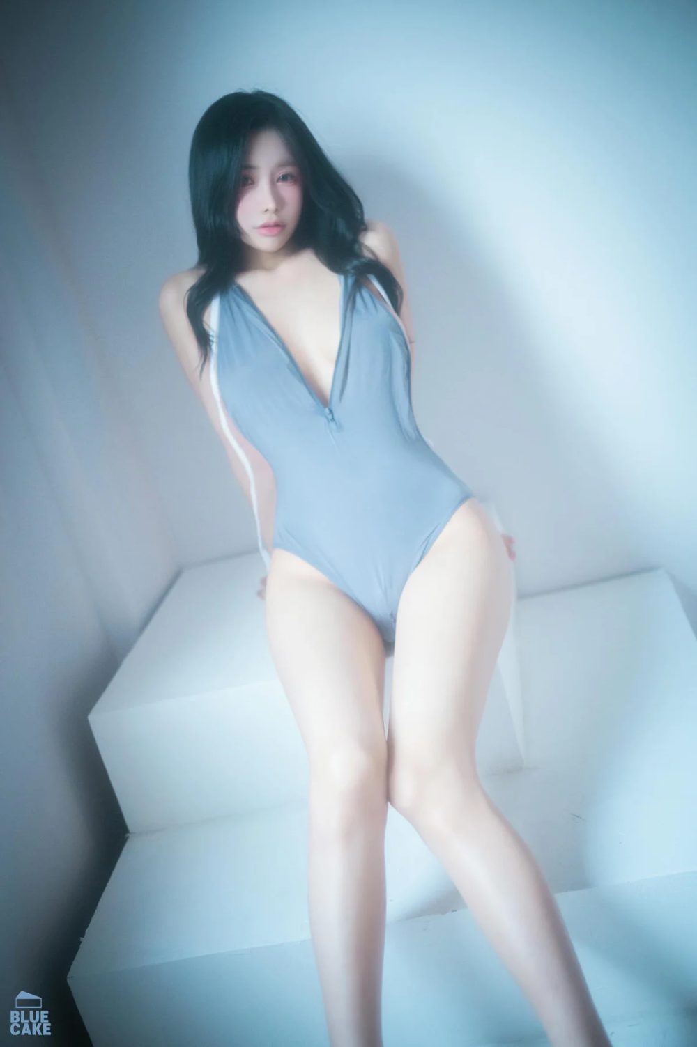 BLUECAKE No.166 YeonYu黑丝网袜皮衣-慕色阁