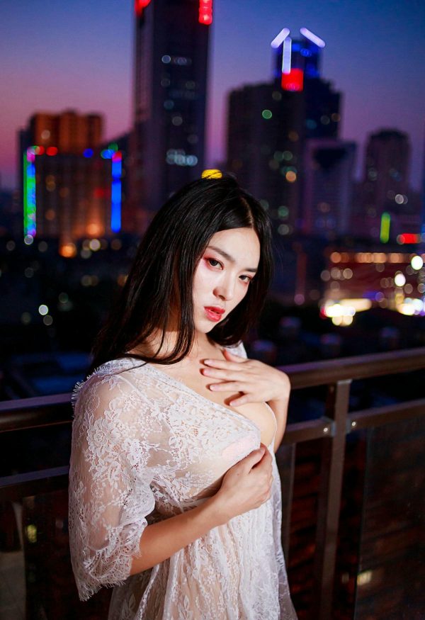 [XiuRen秀人网] No.1715 金静熙-慕色阁